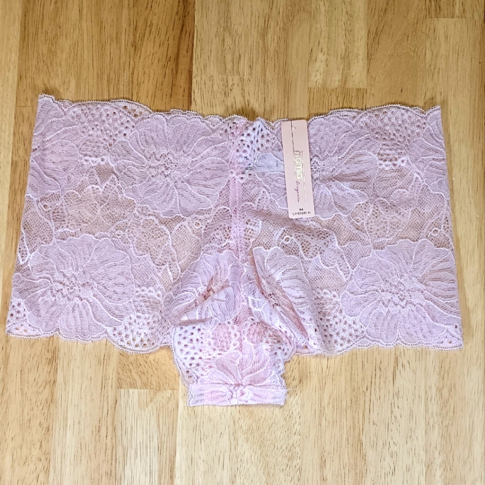 3 or $15 New✨️Pink Lace Panties